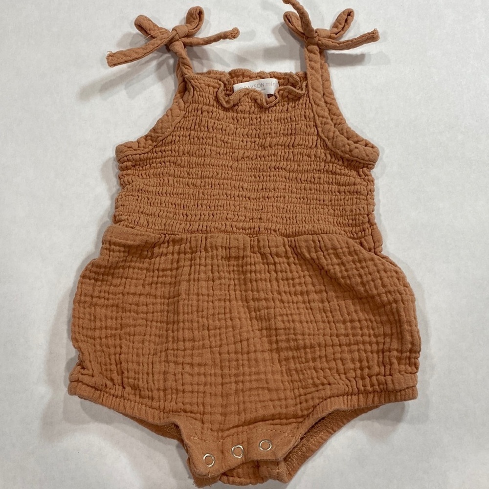 Grayson mini rust color summer‎ outfit